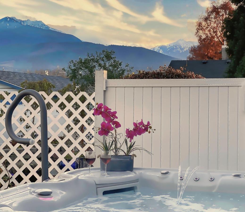 The Victorian Spa Retreat Port Angeles Esterno foto