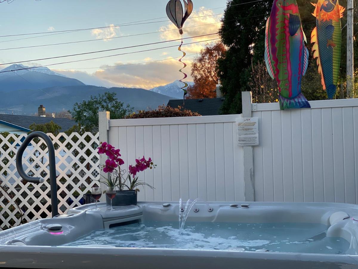 The Victorian Spa Retreat Port Angeles Esterno foto